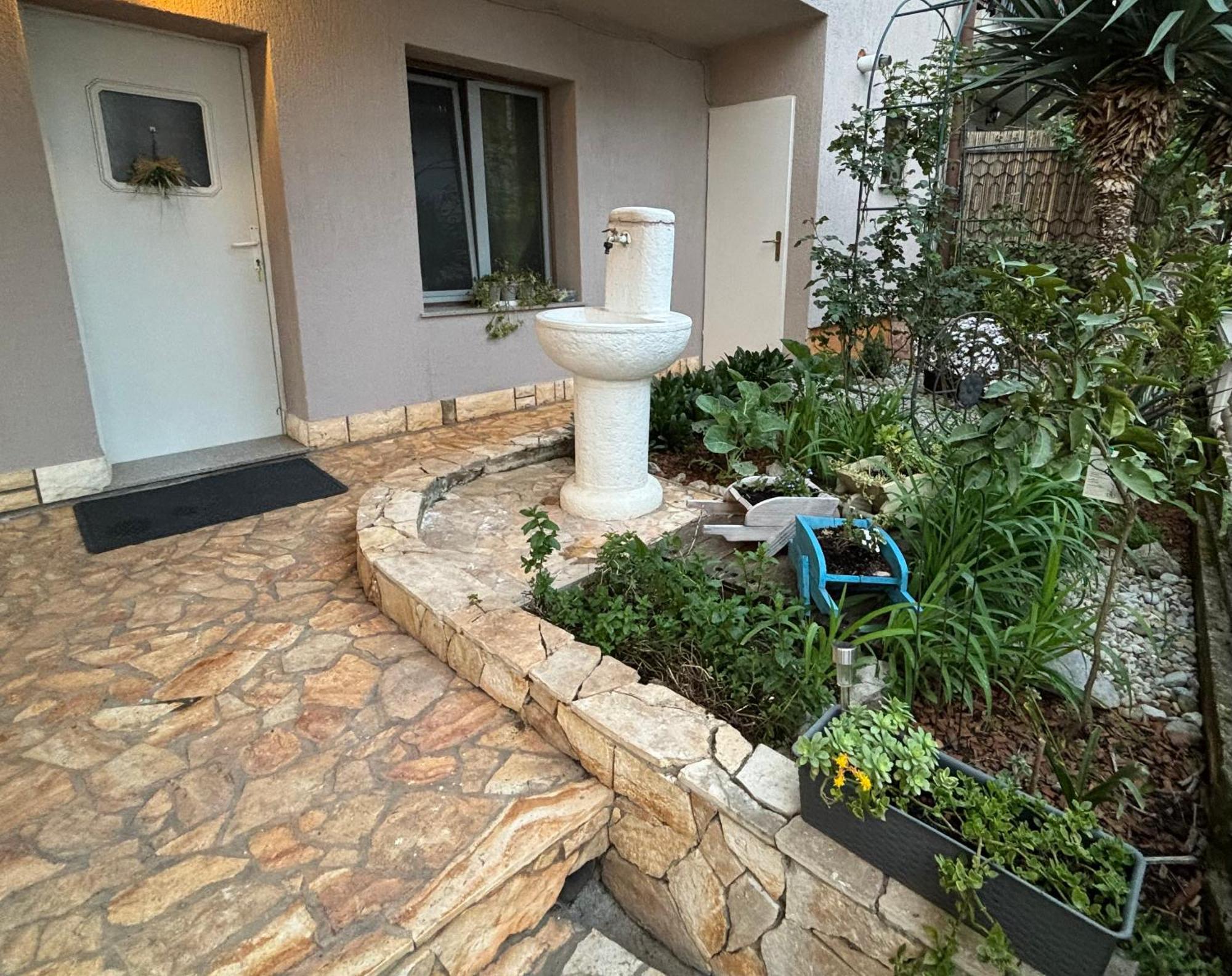 Apartman Edina Rijeka Exterior photo